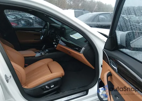 2022 BMW 540 I xDrive from USA, damaged, VIN WBA73BJ01NWX58026